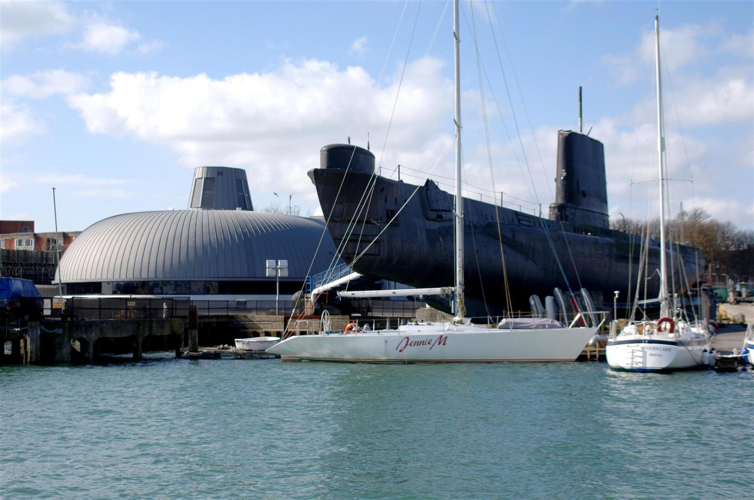 Royal 3* Southsea